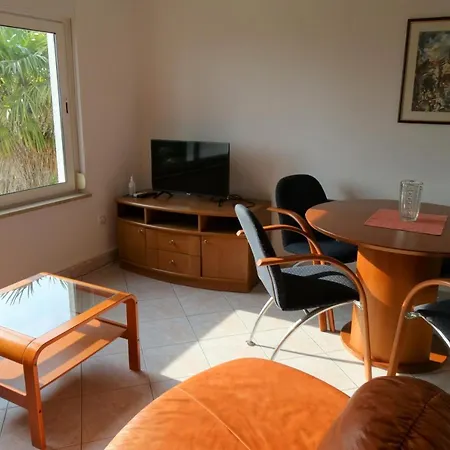 30214 - Zulich Apartment Crikvenica